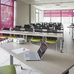 Q7 7 Апарт-отель Лион