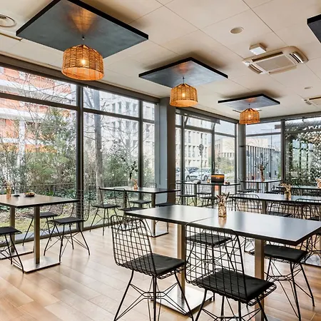 شقة فندقية Q7 7 4*